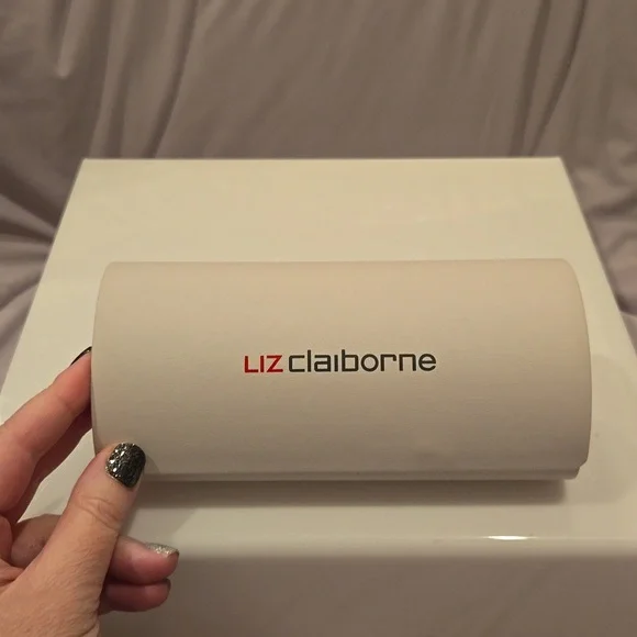 Liz Claiborne Dark Havana Sunglasses brand new in case - Picture 12 of 14